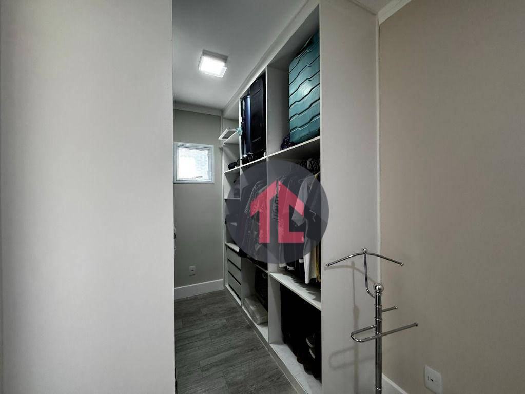 Apartamento para alugar com 4 quartos, 153m² - Foto 20