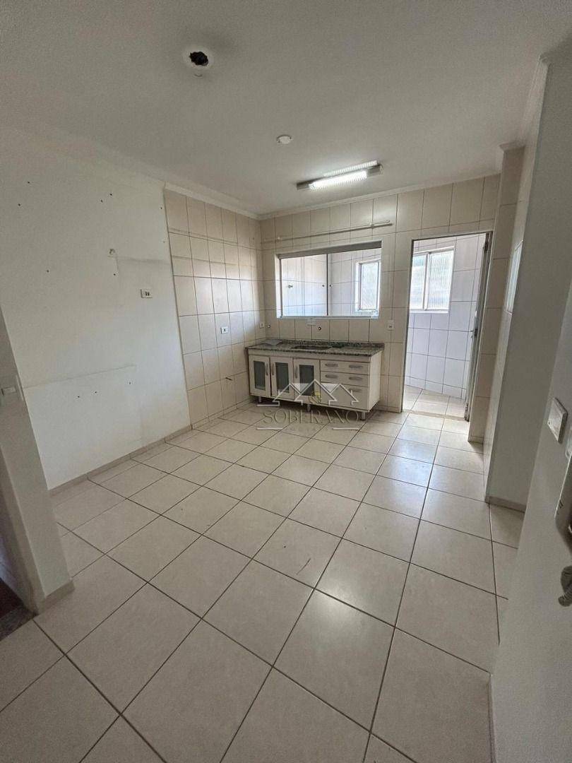 Apartamento à venda com 3 quartos, 94m² - Foto 9