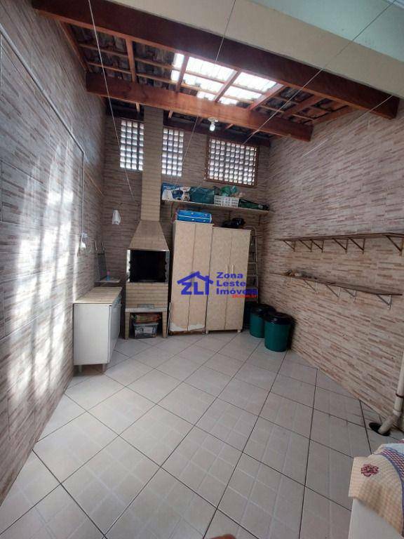 Sobrado à venda com 2 quartos, 125m² - Foto 3