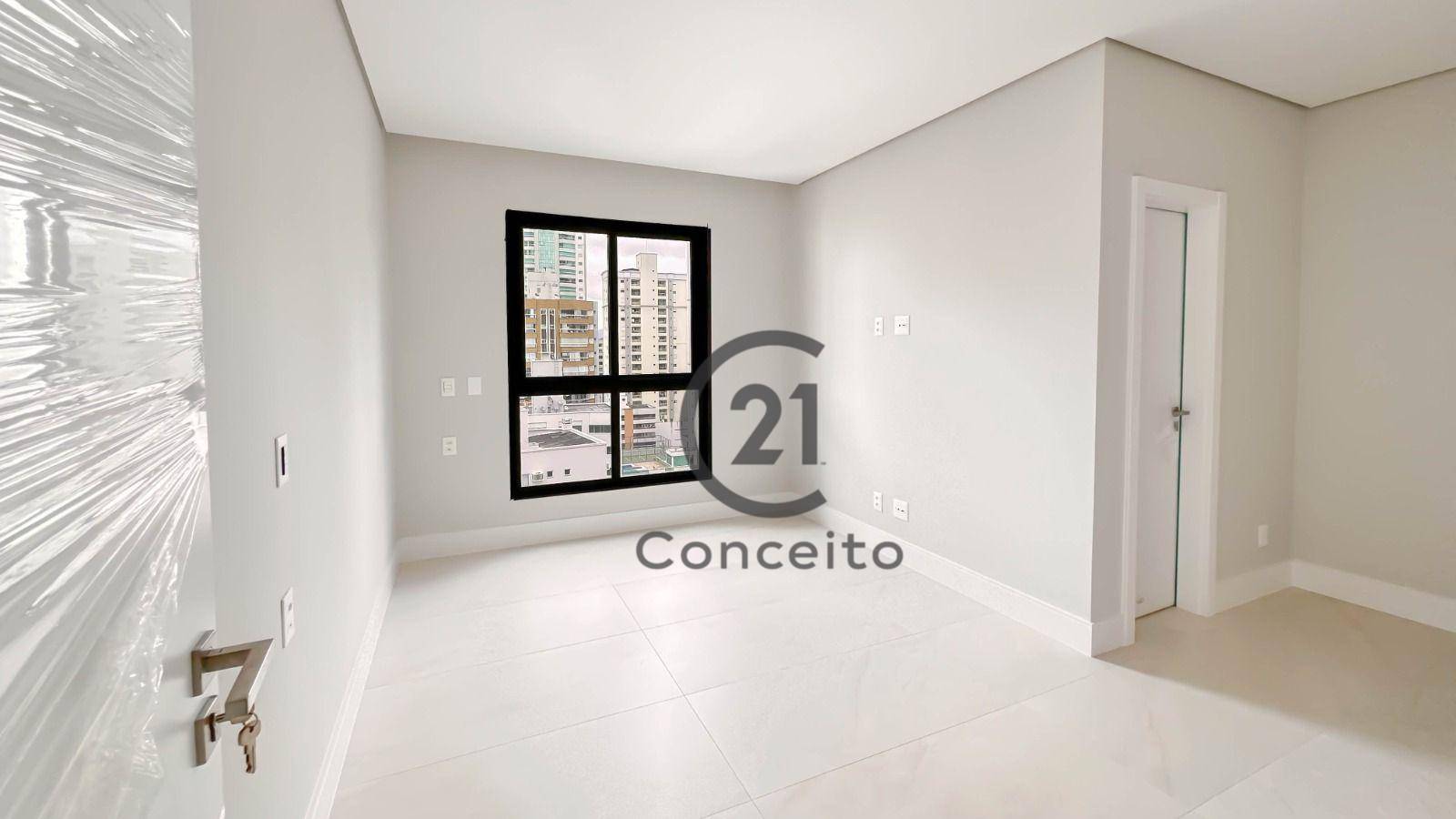 Apartamento à venda com 4 quartos, 133m² - Foto 13