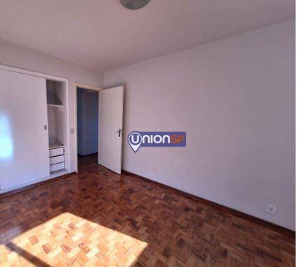 Apartamento à venda com 2 quartos, 110m² - Foto 2