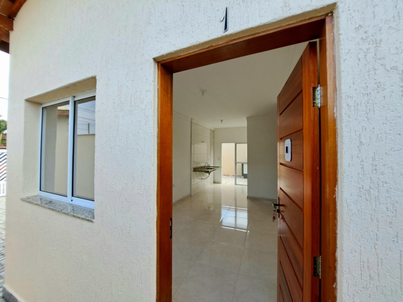 Casa à venda com 2 quartos, 45m² - Foto 10