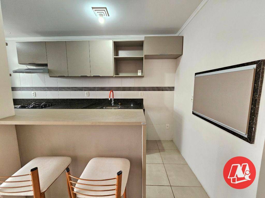 Apartamento à venda com 2 quartos, 69m² - Foto 8