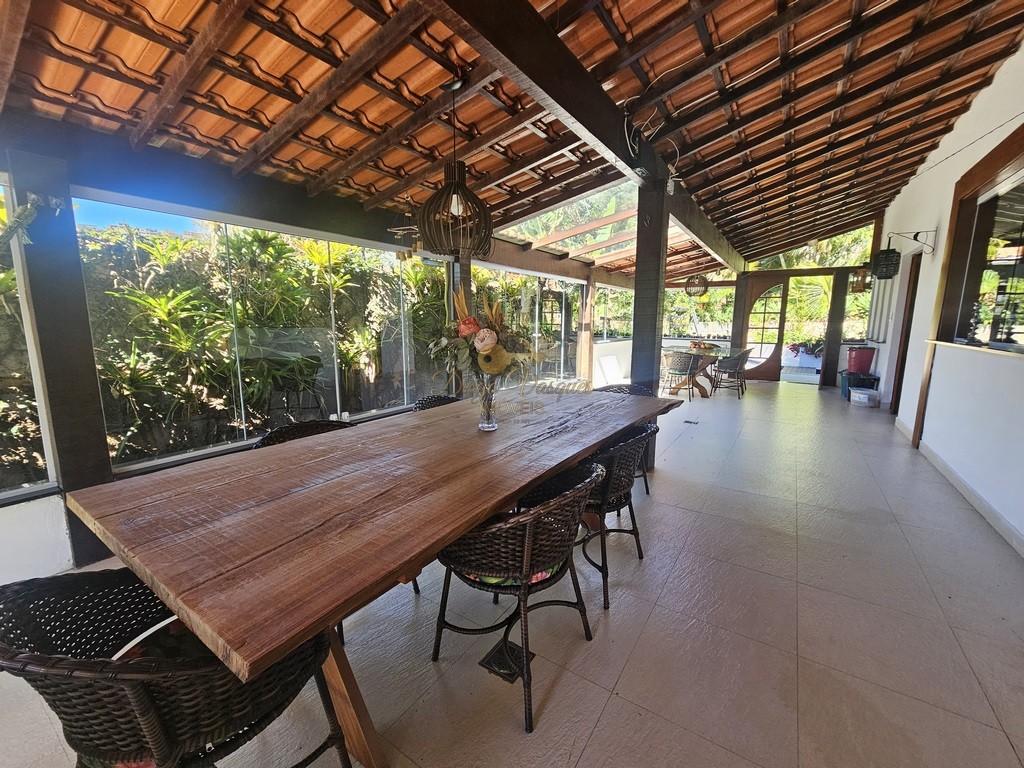 Casa à venda com 5 quartos, 271m² - Foto 14