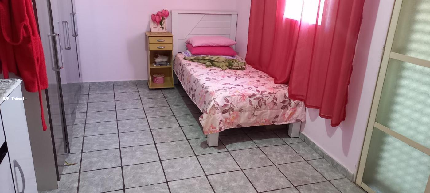 Casa à venda com 3 quartos, 150m² - Foto 13