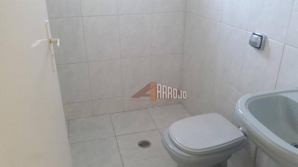 Sobrado à venda com 1 quarto, 187m² - Foto 12