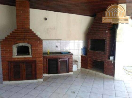 Casa à venda com 4 quartos, 280m² - Foto 20