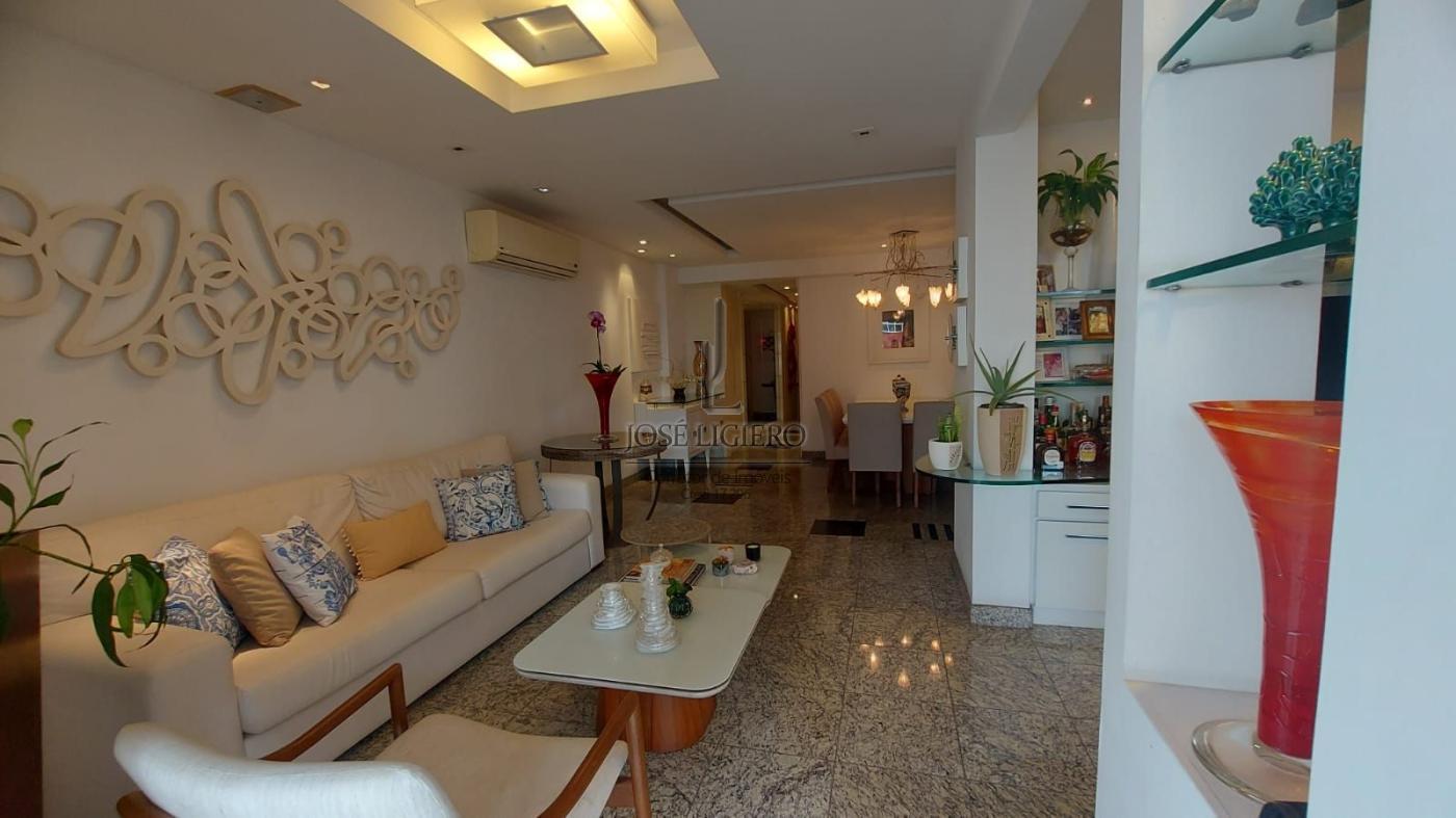 Apartamento à venda com 4 quartos, 152m² - Foto 5