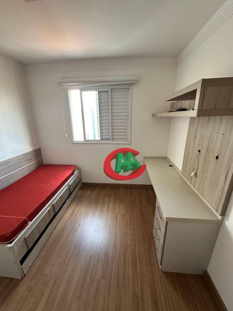 Apartamento para alugar com 3 quartos, 120m² - Foto 4