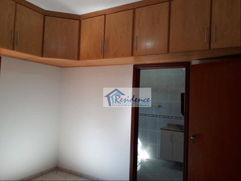 Chácara à venda e aluguel com 3 quartos, 329m² - Foto 11