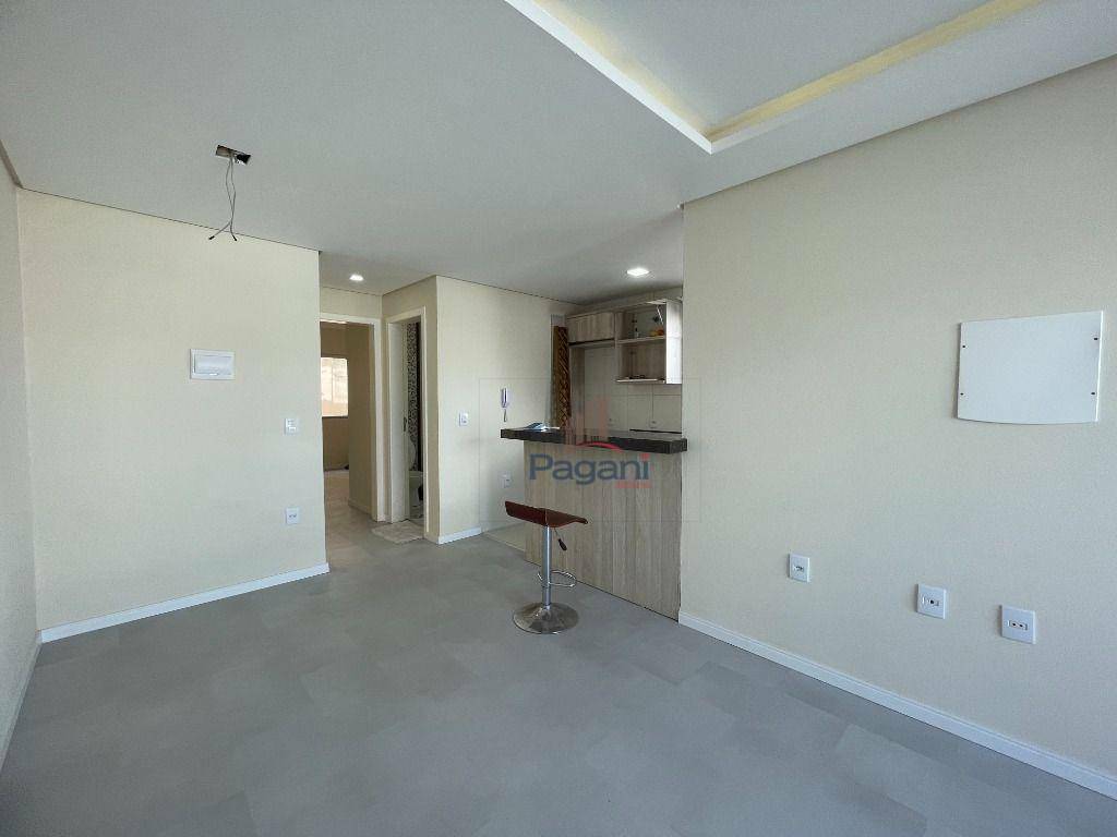Apartamento à venda com 2 quartos, 57m² - Foto 6