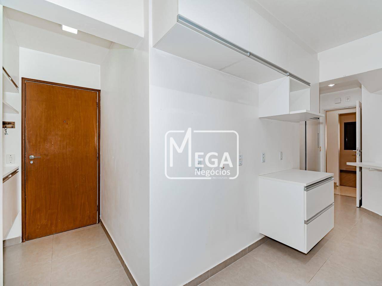 Apartamento à venda com 3 quartos, 98m² - Foto 4