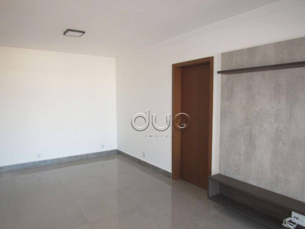 Apartamento para alugar com 3 quartos, 98m² - Foto 3