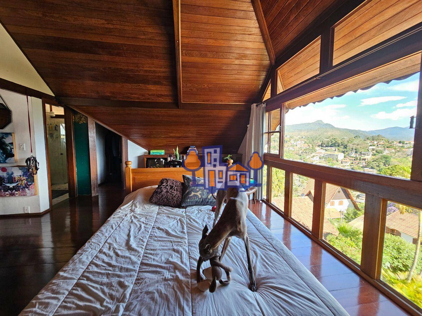 Casa de Condomínio à venda com 4 quartos, 315m² - Foto 42