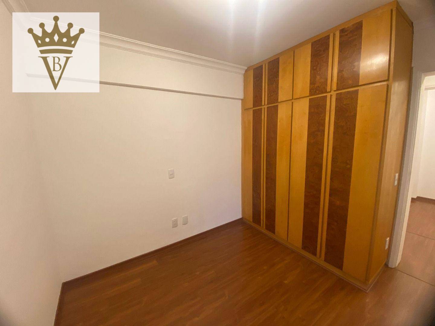 Apartamento à venda com 2 quartos, 75m² - Foto 7