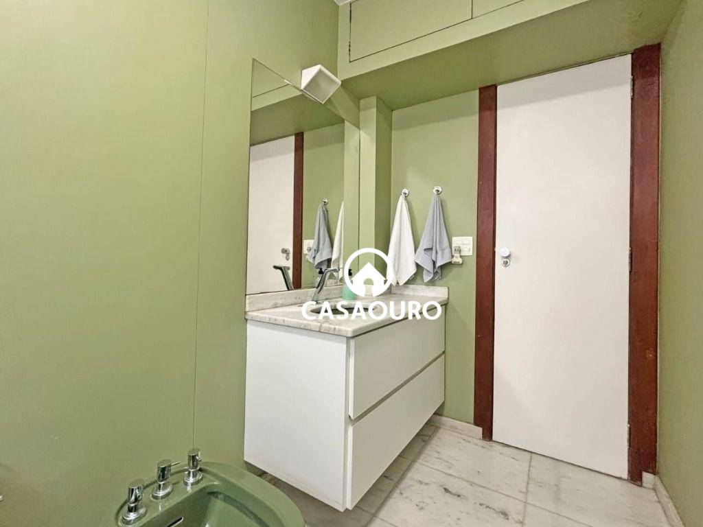 Apartamento à venda com 3 quartos, 110m² - Foto 31