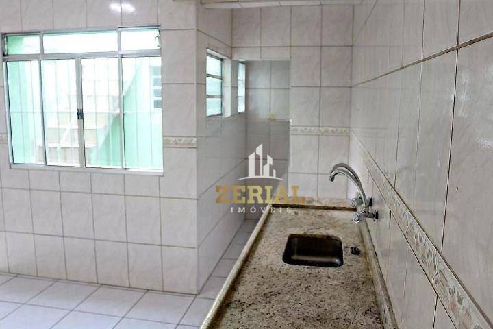 Sobrado à venda com 2 quartos, 140m² - Foto 4