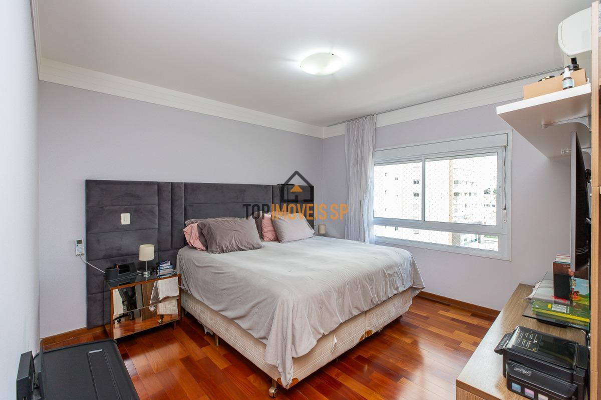 Apartamento à venda com 3 quartos, 242m² - Foto 31