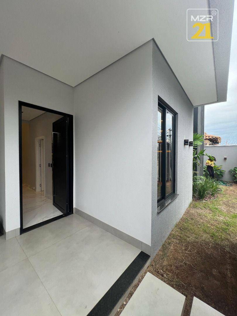 Casa à venda com 3 quartos, 200m² - Foto 5