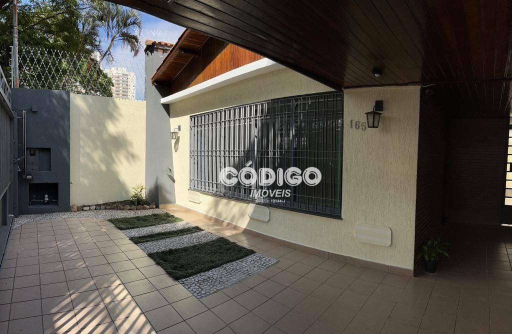 Casa à venda e aluguel com 3 quartos, 235m² - Foto 27