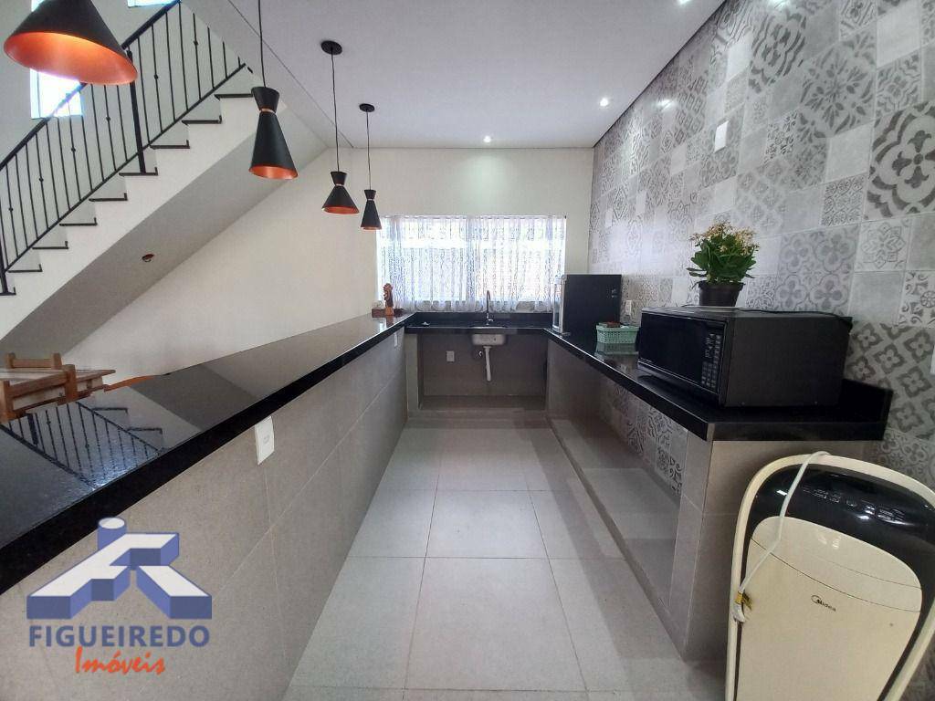 Casa de Condomínio à venda com 3 quartos, 400m² - Foto 11