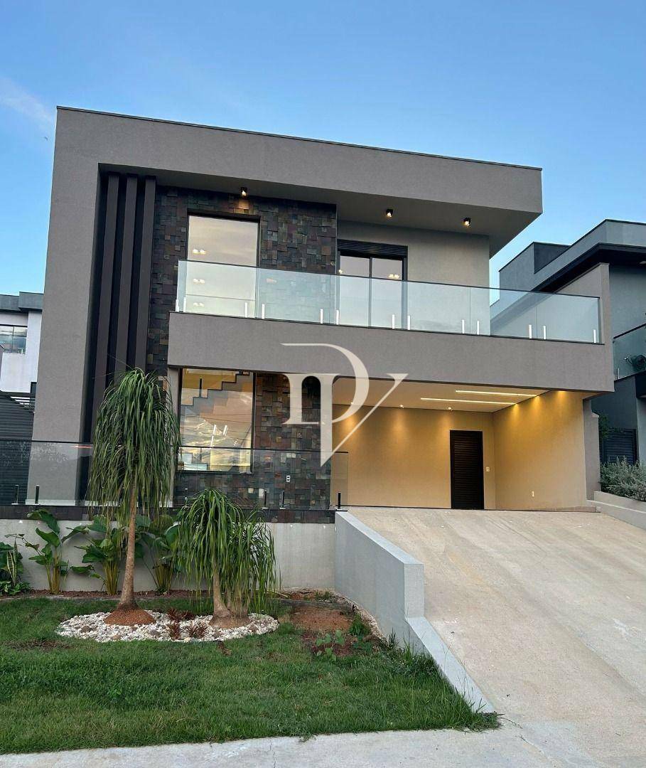 Casa de Condomínio à venda com 3 quartos, 226m² - Foto 2
