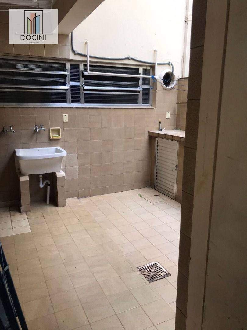 Sobrado à venda com 3 quartos, 207M2 - Foto 22