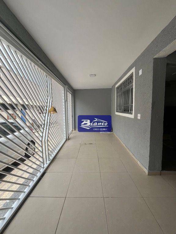 Sobrado à venda com 3 quartos, 221m² - Foto 11