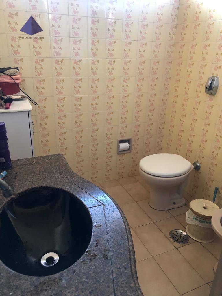 Sobrado à venda com 3 quartos, 242m² - Foto 9