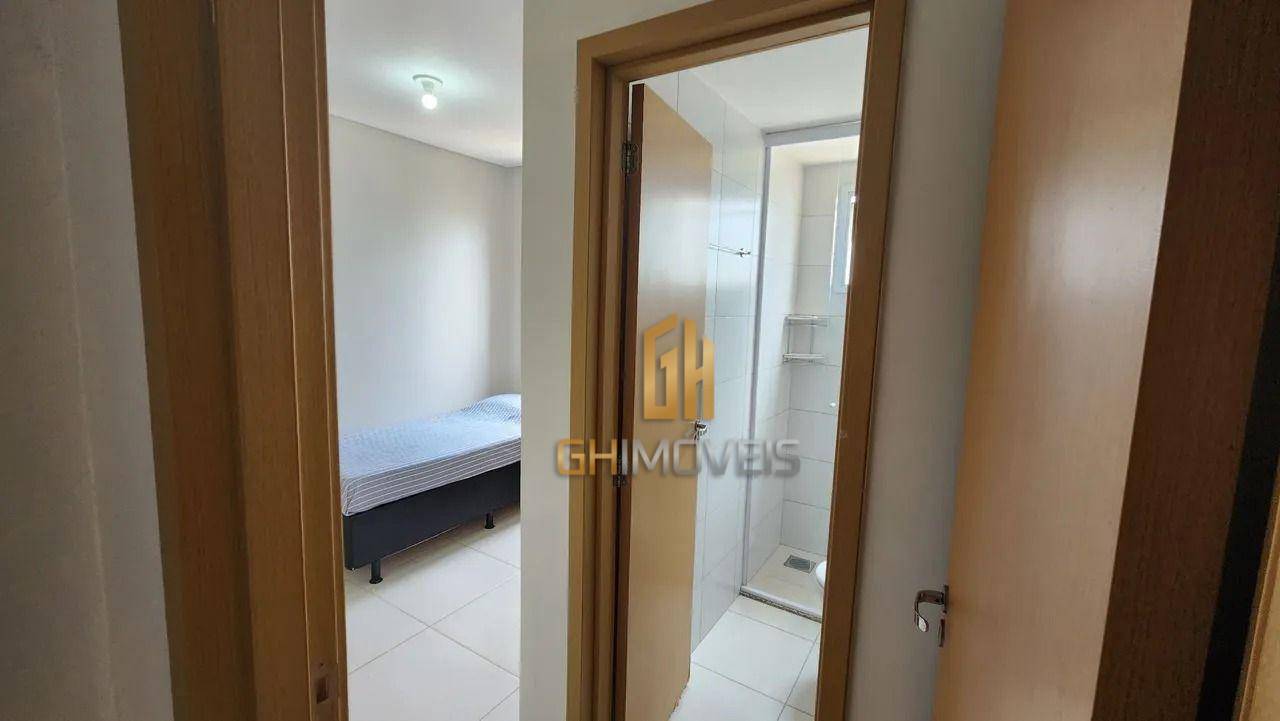 Apartamento à venda com 3 quartos, 125m² - Foto 13