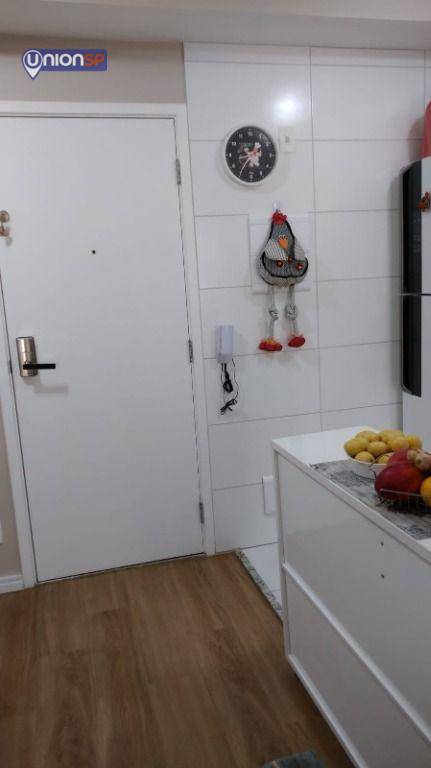 Apartamento à venda com 2 quartos, 60m² - Foto 4