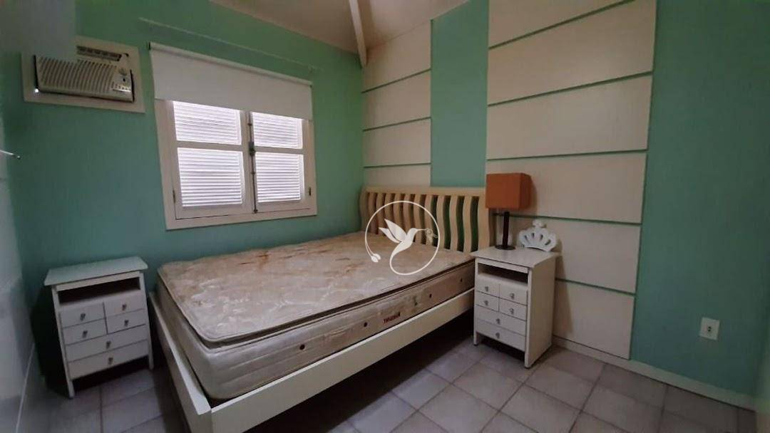 Casa de Condomínio à venda com 5 quartos, 230m² - Foto 14