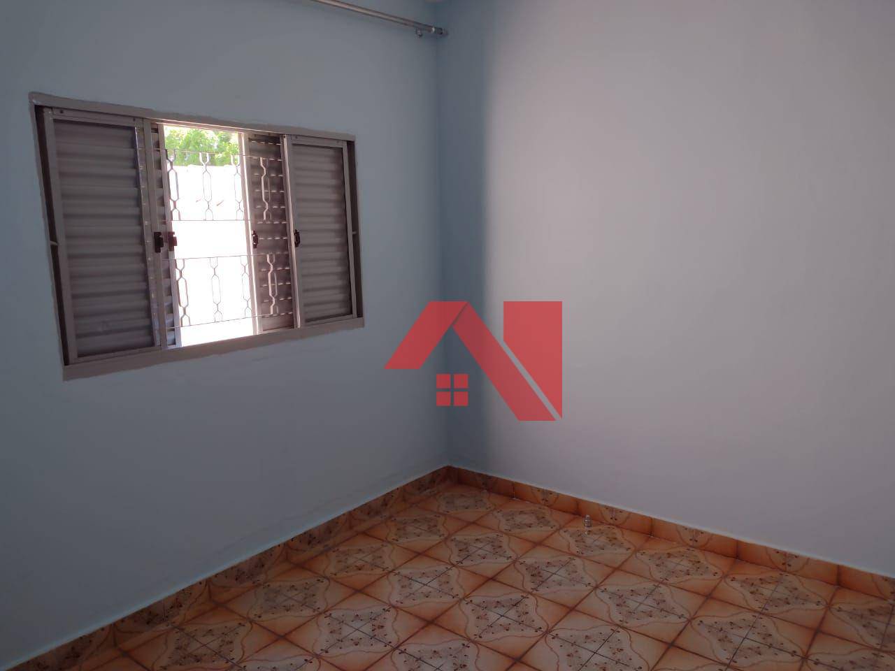 Casa para alugar com 2 quartos, 100m² - Foto 13