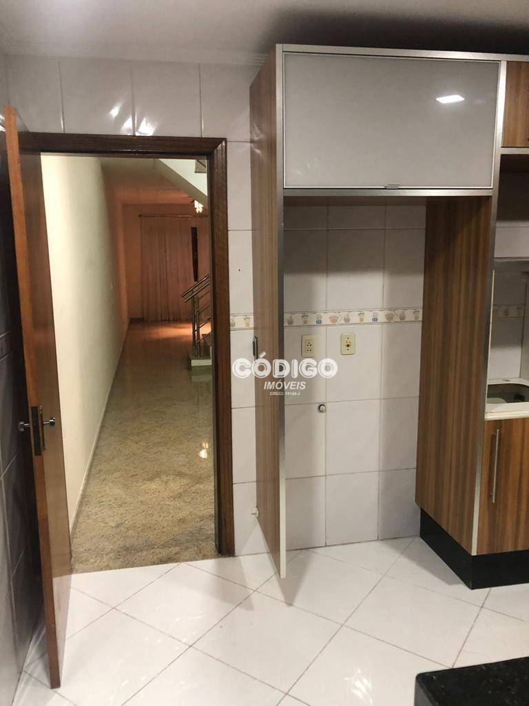 Sobrado à venda com 3 quartos, 150m² - Foto 16