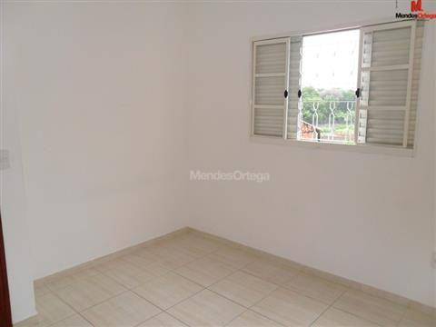 Apartamento para alugar com 2 quartos, 65m² - Foto 9