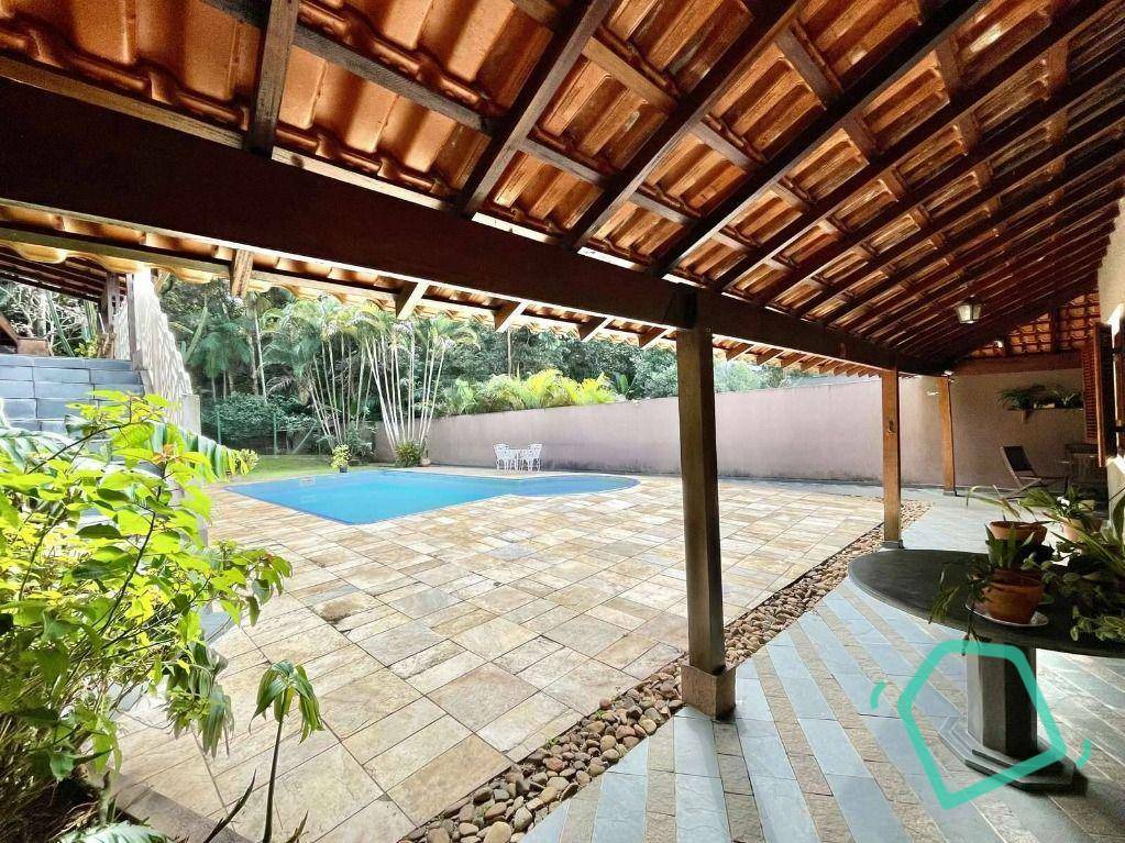 Casa de Condomínio à venda e aluguel com 3 quartos, 321m² - Foto 33