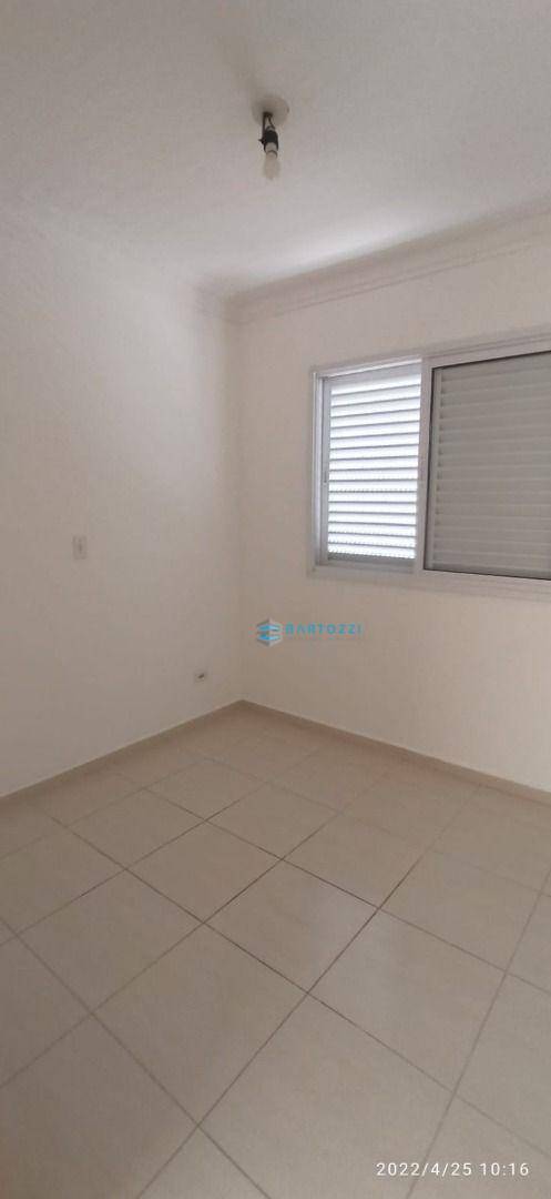 Apartamento à venda com 3 quartos, 85m² - Foto 10