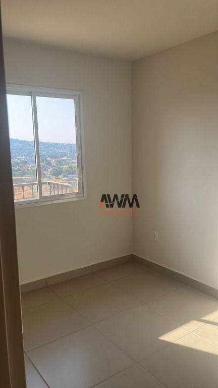 Apartamento à venda com 3 quartos, 76m² - Foto 7