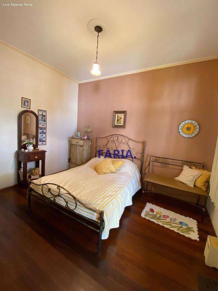 Casa à venda com 2 quartos, 69m² - Foto 8