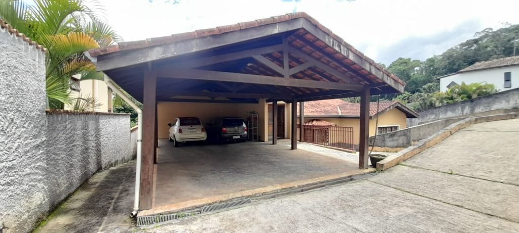 Chácara à venda com 4 quartos, 1420m² - Foto 4