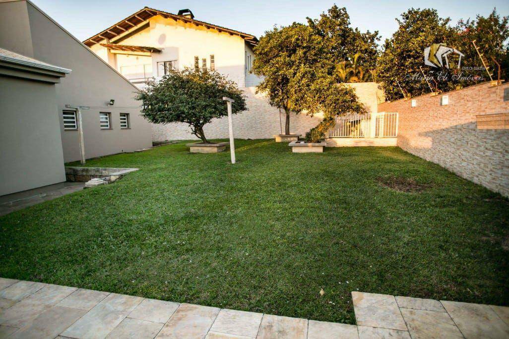 Casa à venda e aluguel com 4 quartos, 425m² - Foto 4