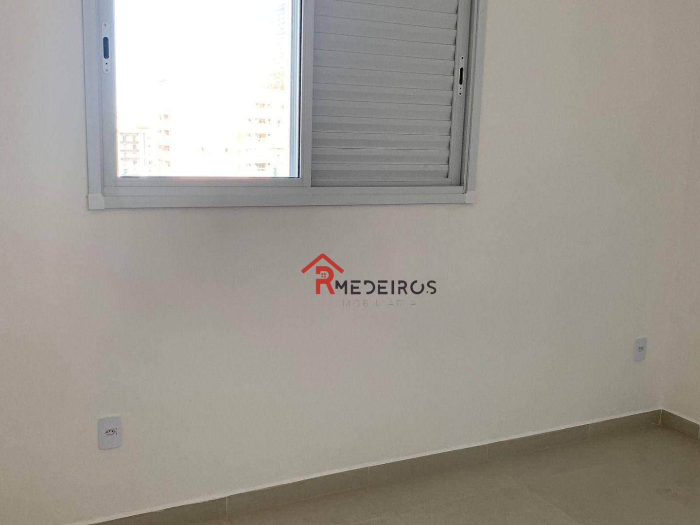 Apartamento à venda com 2 quartos, 70m² - Foto 23