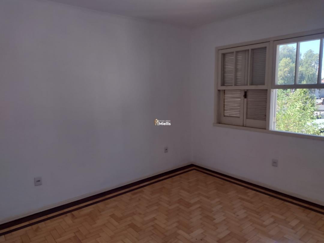 Apartamento à venda com 2 quartos, 70m² - Foto 11