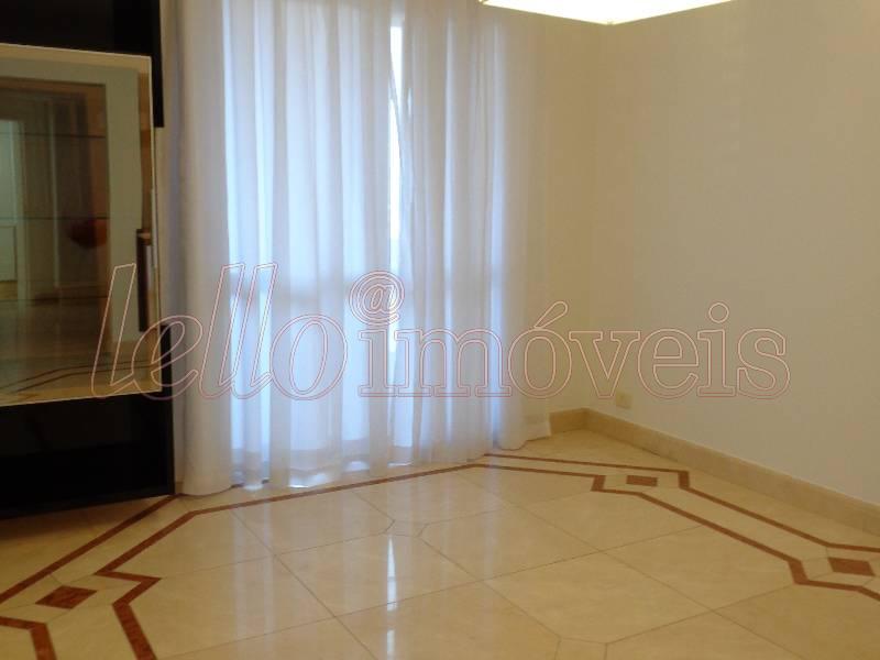 Apartamento à venda com 3 quartos, 264m² - Foto 2