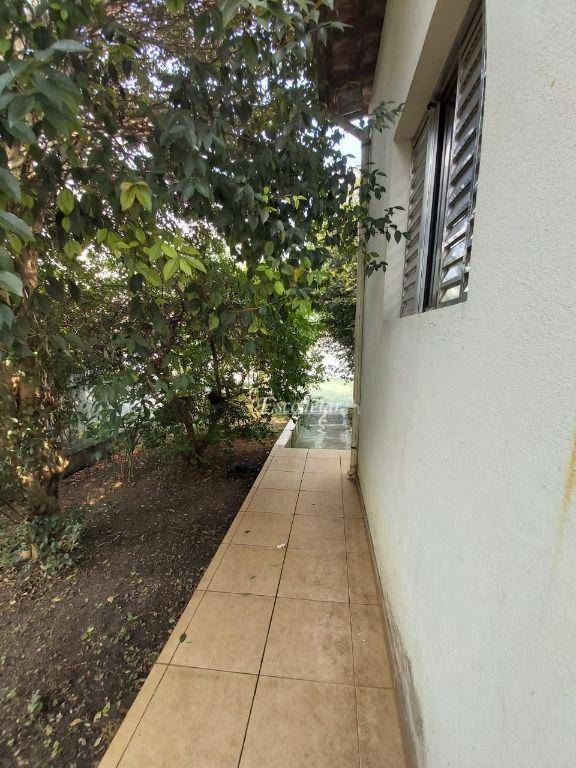 Casa à venda com 3 quartos, 200m² - Foto 45