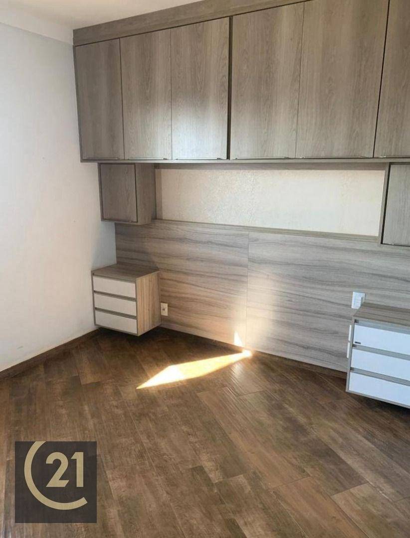 Apartamento à venda com 2 quartos, 80m² - Foto 4