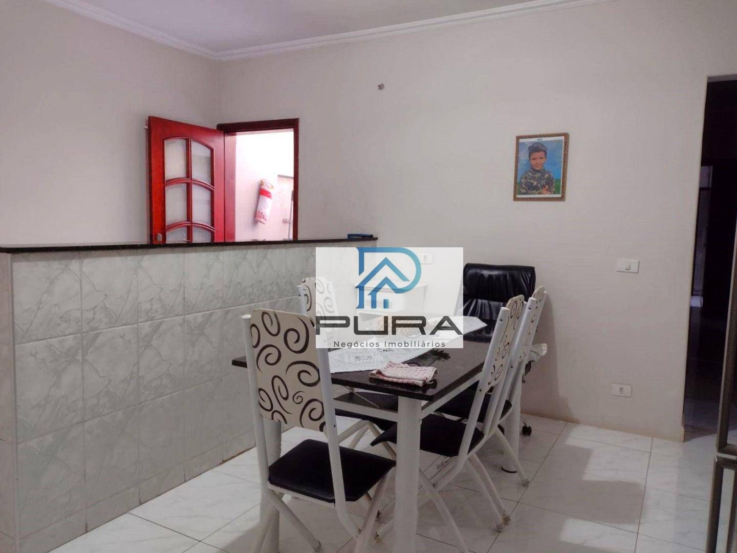 Casa à venda com 2 quartos, 100m² - Foto 5