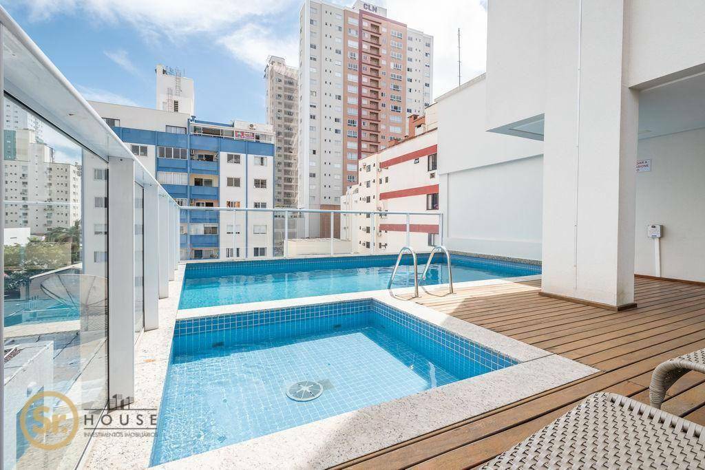 Cobertura à venda com 3 quartos, 240m² - Foto 26