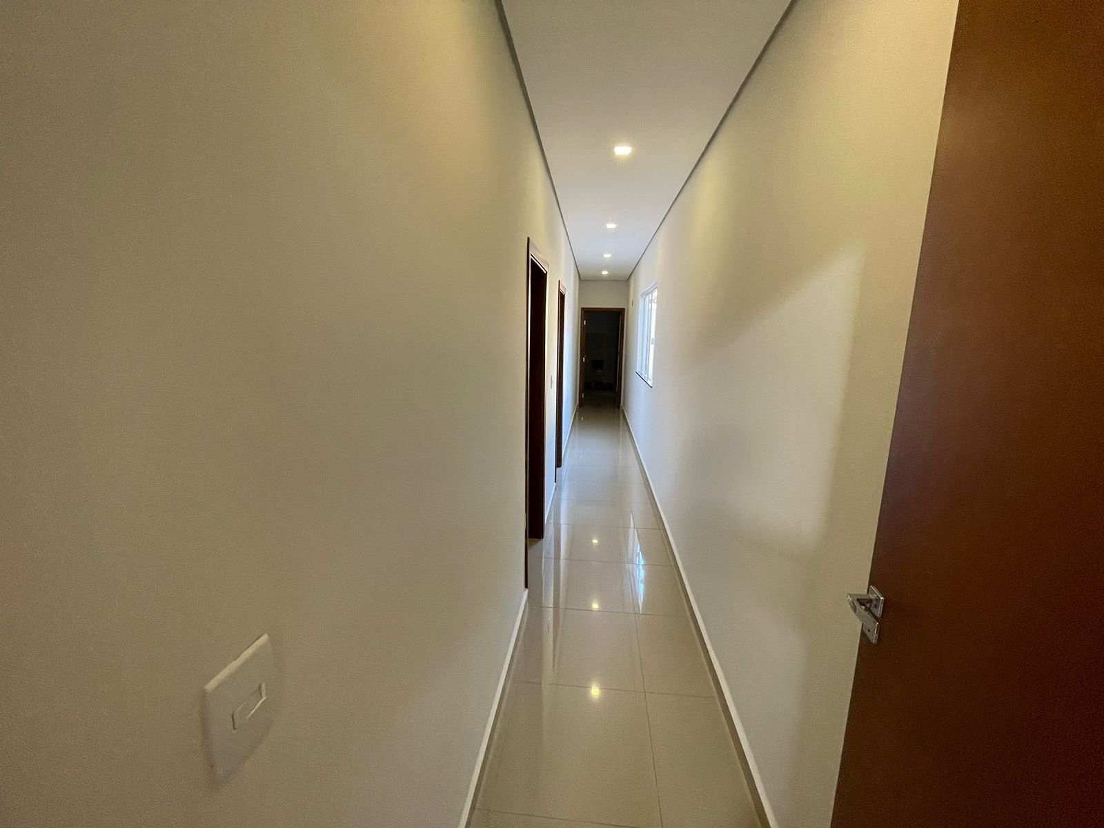 Casa à venda com 3 quartos, 270m² - Foto 10