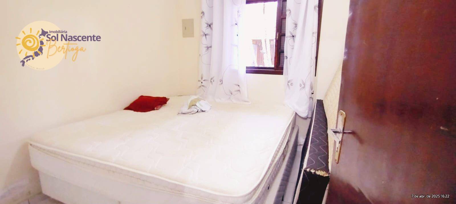 Casa à venda com 1 quarto, 101m² - Foto 4